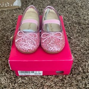 Dream Paris pink glitter toddler dress shoe size 4 $10